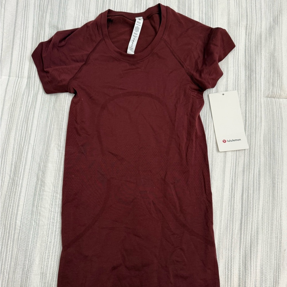 lululemon athletica Deep Red Short Sleeve Tee